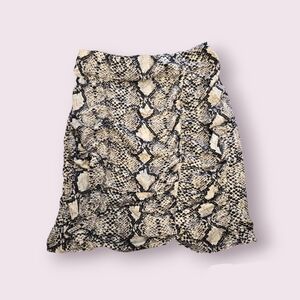 Windsor snake pattern skirt